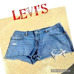 Levi Strauss Jean Shorts    S3